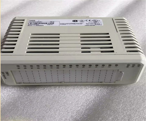L'entrée numérique de l'ABB DI811 3BSE008552R1 PR:C PLC Module DI 811 S800