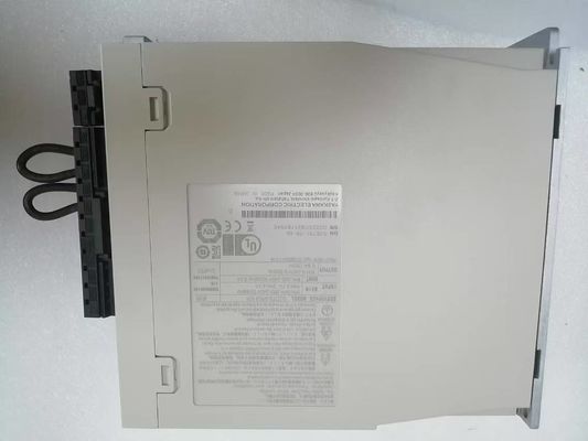 YASKAWA Electric Corporation Servo SGD7S-5R5A10A Servo moteur industriel