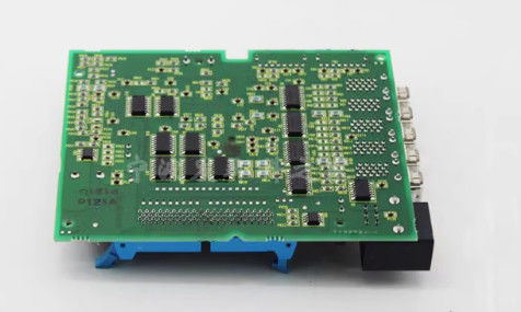 Le tableau d'interface A20B-2100-0570 de Fanuc I/O est composé de circuits imprimés