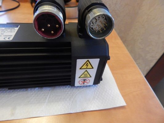 Lenze MDSKSRS036-23 Servo moteur POURCE nominale 0,54 kW
