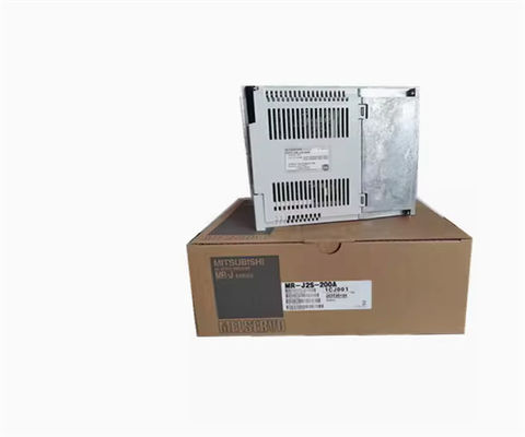 Servo-entraînements industriels à trois phases de 200 à 240 VAC 50/60 Hz pour moteurs à entraînement direct