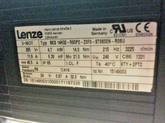 LENZE MCS 14H32-RS0P2-Z0F0-ST6S00N-R0SU Puissance nominale 15 kW Servo-entraînements industriels