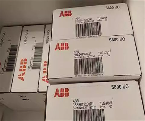 Unité d'alimentation de bureau étendue avec un courant maximal par canal d'E/S de 3 A