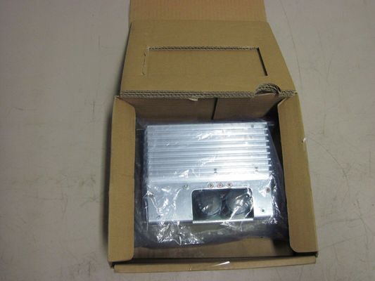 Yaskawa CACR-04-MM2A Servo-entraînement industriel Dissipation de puissance dans le canal W 3 W 1