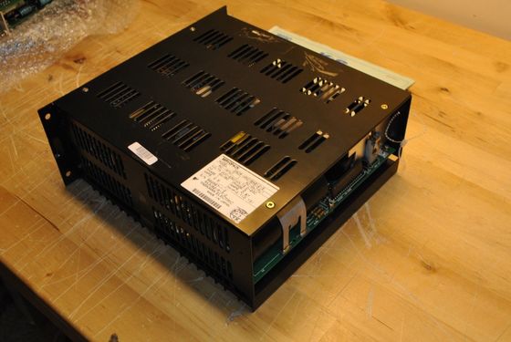 Yaskawa CACR-HR01BAB12Y5 Servo Drive Autonomie dynamique 35 DB