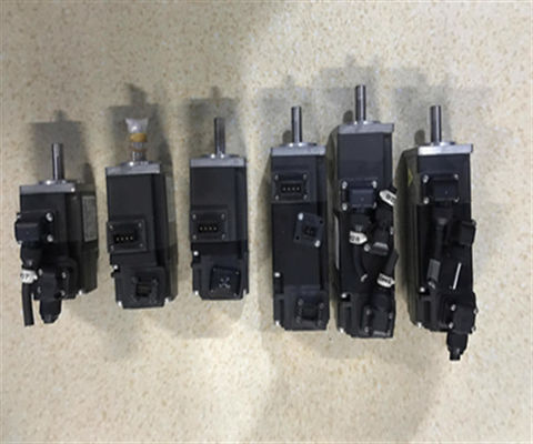 0.2 kW de sortie nominale Servo-moteur industriel avec conception en 3 phases et courant 1,5 AMP