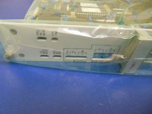 Omron 3G8B3-CL001 Servo moteur à arbre pour machine automatique