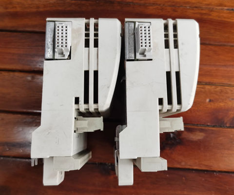Unité de terminaison de module étendu ABB TU850, MTU, 50 V, ABB