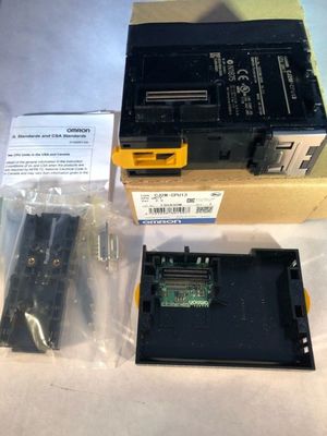 Omron CJ2M-CPU13 Module de commande logique à tension nominale DC 28 VAC
