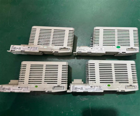 ABB 3BSE013208R1 Module Bus Cluster Modem de type TB820V2