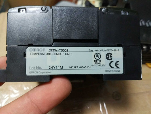 Omron CP1W-TS002 Force opérationnelle 11.8 N Module de commande