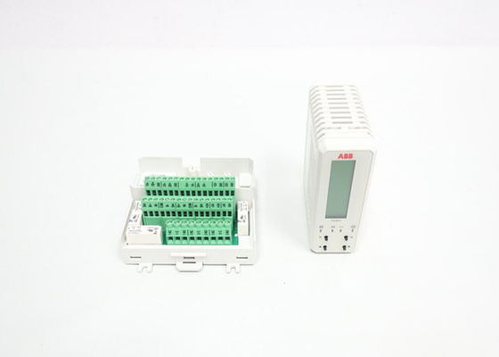 ABB C10-12010 Module numérique d'E/S compact pour une automatisation fiable