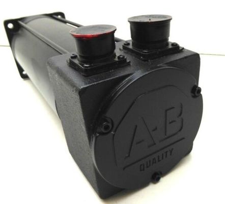 AB 1326AB-A2E-11-A4 Servomotors à courant alternatif pour le contrôle de précision