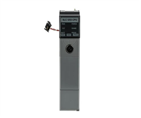 Allen-Bradley 1747-L532 SLC 5/03 16K Régulateur sortie numérique