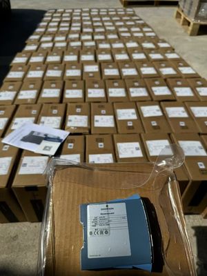 L'équipement de commande de l'équipement de commande de l'équipement de commande de l'équipement