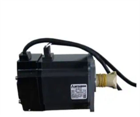 HC-RFS353 3.5KW 3000RPM Moteurs à courant alternatif Servo Mitsubishi Amplificateur