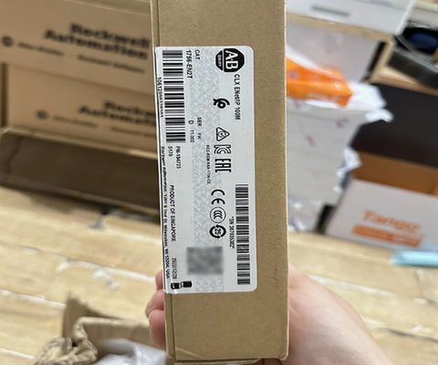 Module Allen-Bradley 1734-AENT Adaptateur réseau Ethernet