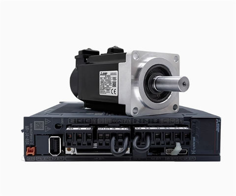 Le moteur de servo à courant alternatif Mitsubishi HC-KFS053D 3AC 51V 0,9A 3000R/MIN NEW