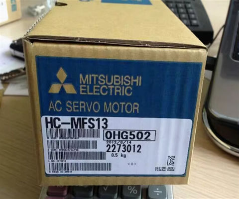 Le moteur de servo à courant alternatif Mitsubishi HC-KFS053D 3AC 51V 0,9A 3000R/MIN NEW