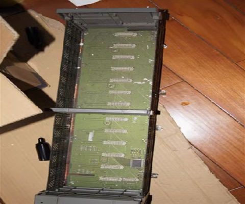 Allen Bradley 1746-A13 SLC série de châssis rack pour une utilisation avec SLC série
