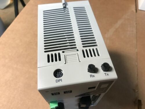 L'équipement doit être équipé d'un dispositif d'alimentation électrique.