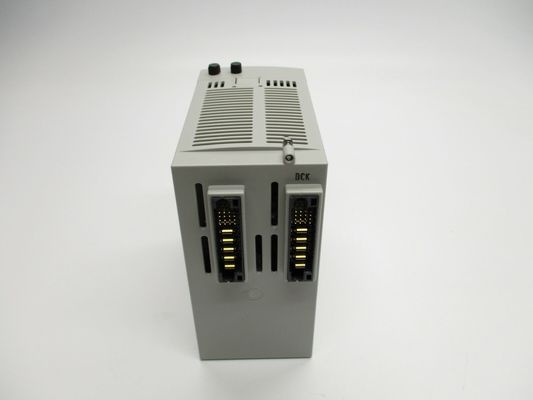 Le module de l'axe Kinetix 2000 est un module de l'axe Kinetix