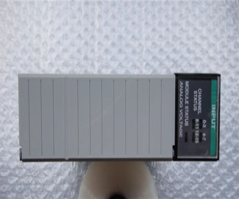 Module d'entrée analogique Allen-Bradley 1746-NI16V Module de commande logique