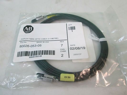 - Le câble à fibre optique double 5.5M