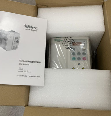 L'inverseur EMERSON EV1000-2S0022G 4T0015G 380V 1,5kw pour les applications industrielles