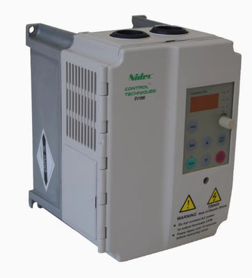 L'inverseur à fréquence variable de 380 V à 1,5 kW