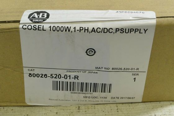 L'alimentation électrique est fournie par une source de courant alternatif.
