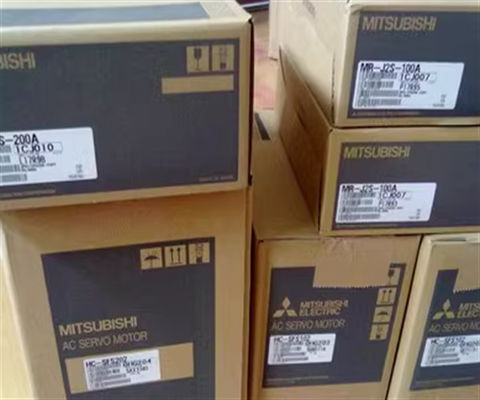 Servo-moteur CC de 750 W à couple élevé de la série HC-KFS pour la recherche et le développement