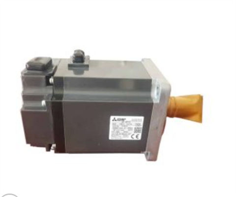 Servo moteur Mitsubshi HF-MP053 AC Servo amplificateur faible inertie