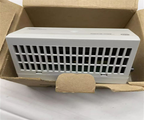 Module de répétition de fibres à courte distance Rockwell Automation ControlNetTM 1786-RPFS