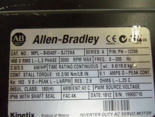Le moteur de servo rotatif de la série MPL 480V AC