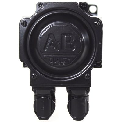 Pour les moteurs à commande automatique, le moteur à commande automatique doit être équipé d'un moteur à commande automatique de type A.