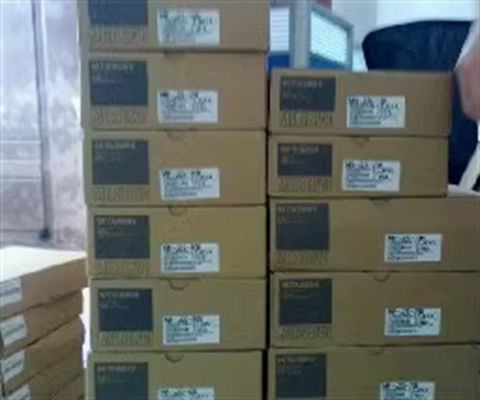 Servo moteur Mitsubishi HF-KP43 AC Servo amplificateur