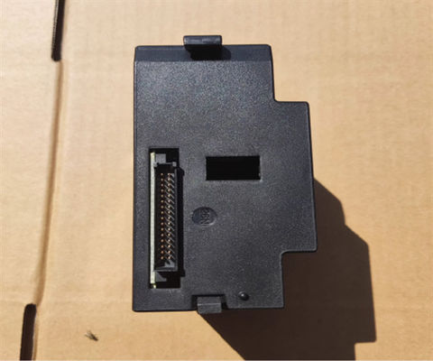Module de sortie GE-Emerson IC693MDL732 12/24 VDC réaménagé
