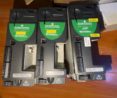 Technique de commande SP0402 Transmission universelle à courant alternatif et servo