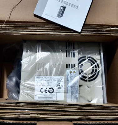 Les véhicules à moteur à commande numérique doivent être équipés d'un système de commande numérique à commande numérique.