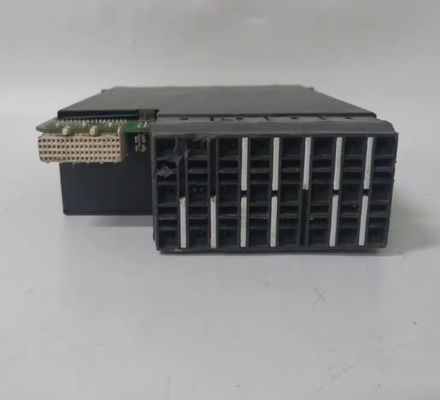 Le module directeur du PROFIBUS IC695PBM300 GE FANUC RX3i