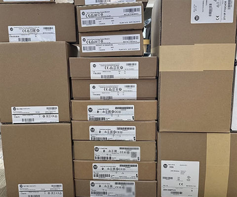 Le contrôleur de processus Allen-Bradley 1756-L85EP ControlLogix 5580E, 40 Mo