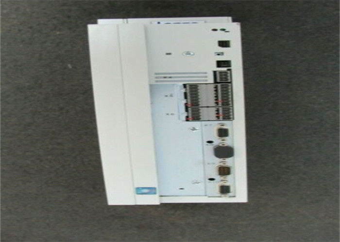 CONTRÔLEUR SERVO de Lenze EVS9323-ER 9300 SÉRIES 400/480 VCA UNITÉ INTÉGRÉE de 1,5 kilowatts (2 HP)