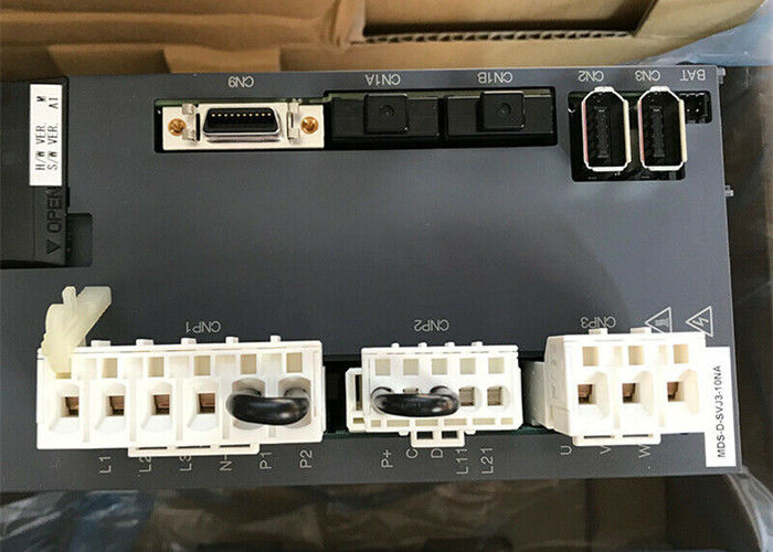 Commande industrielle servo à C.A. de 3 phases du conducteur MDS-D-SVJ3-10NA de moteur de Mitsubishi MELDAS 1.0KW