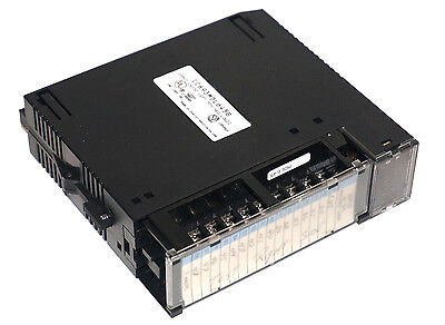 GE IC693MDL645 A ENTRÉ LE MODULE QUE 16 LA LOGIQUE DISCRÈTE DE LA LOGIQUE POSITIVE/NEGATIVE DE POINT A ENTRÉ 24 VOLTS CONTINU