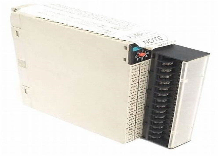 Omron C200H-DA003 A PRODUIT LE MODULE 8 A PRODUIT V 8X 1-5 V de l'ANALOGUE -10 À 10
