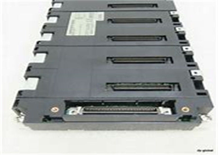 La CARTE MÈRE d'unité centrale de traitement d'Omron CS1D-BC052 POUR CS1 le DUPLEX 5 RAINE 5 V ACCESSOIRE de PLC de 0,55 ampères