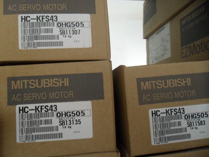 Sortie du moteur servo 3.5KW 2000 t/mn 3,5 de Mitsubishi HC-UFS352 Melservo HC