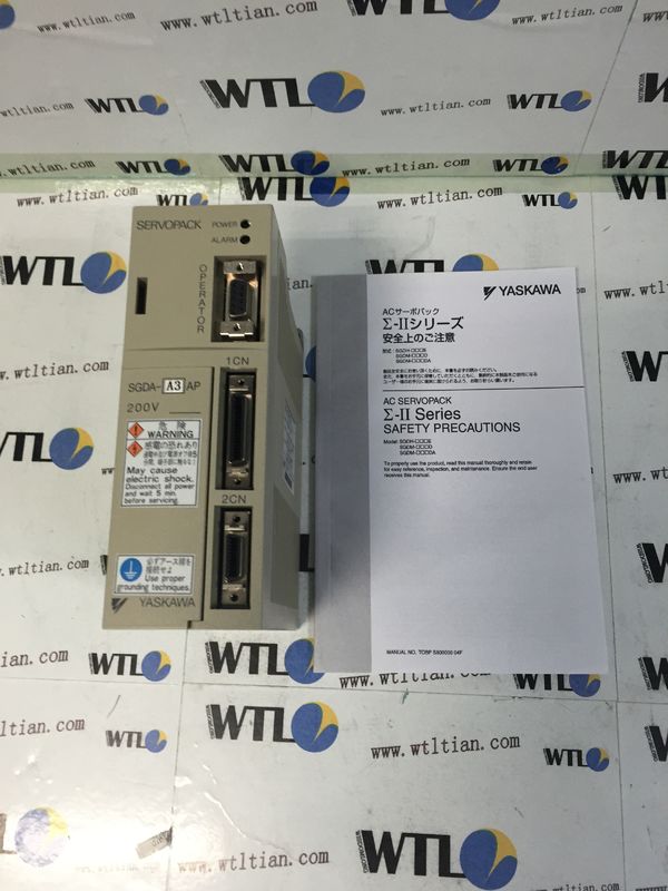 Un moteur de Yaskawa de garantie d'an conduit SGD-A3AP Servopack 1PH 200-230V 50/60HZ 11AMPS