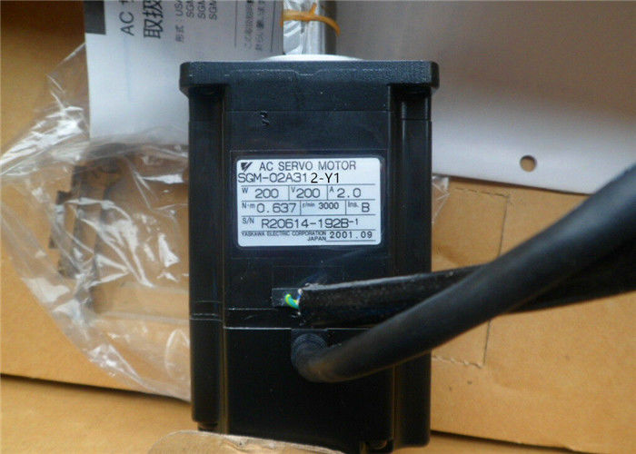 Moteur servo industriel de couple élevé pour l'Institut central des statistiques B de la machine SGM-02A312 200W 200V de commande numérique par ordinateur